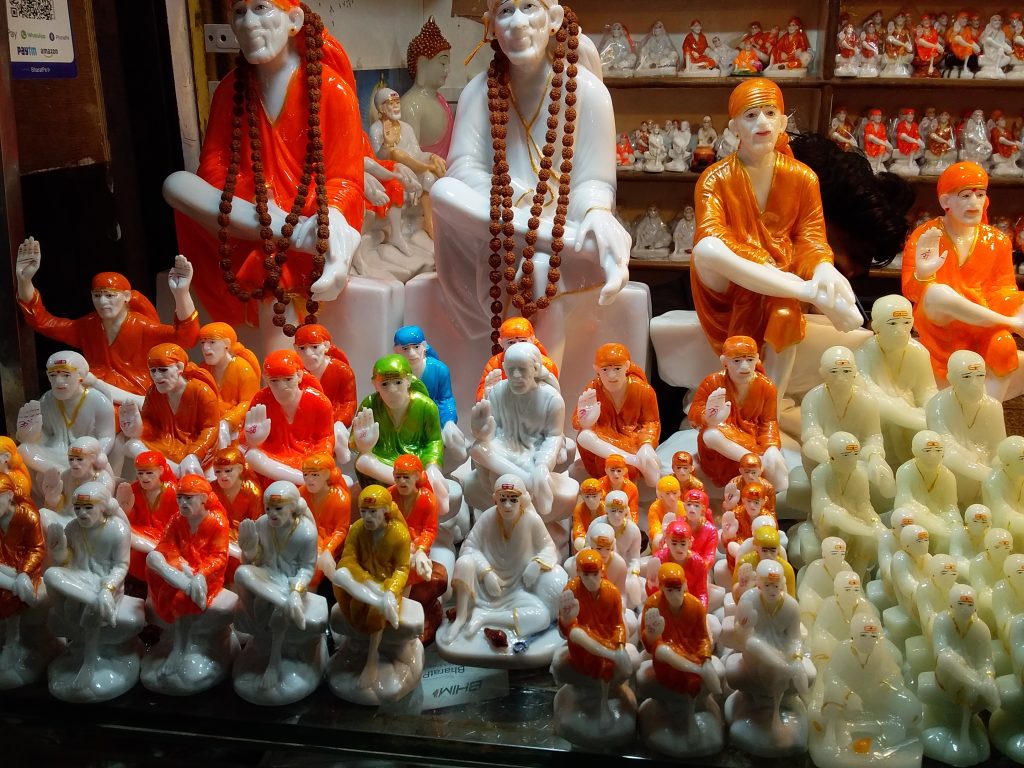 Baba and Others&nbsp;Saints