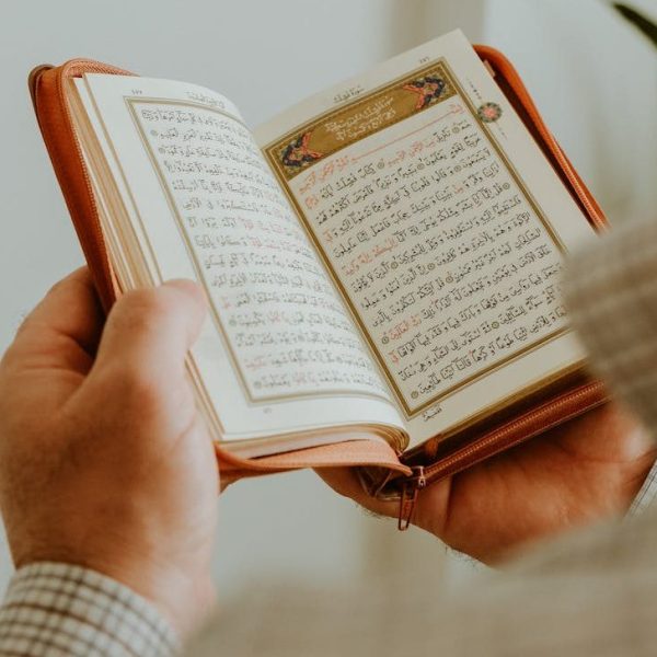 Akhanda Parayan during the Mahasamadhi&nbsp;Utsav